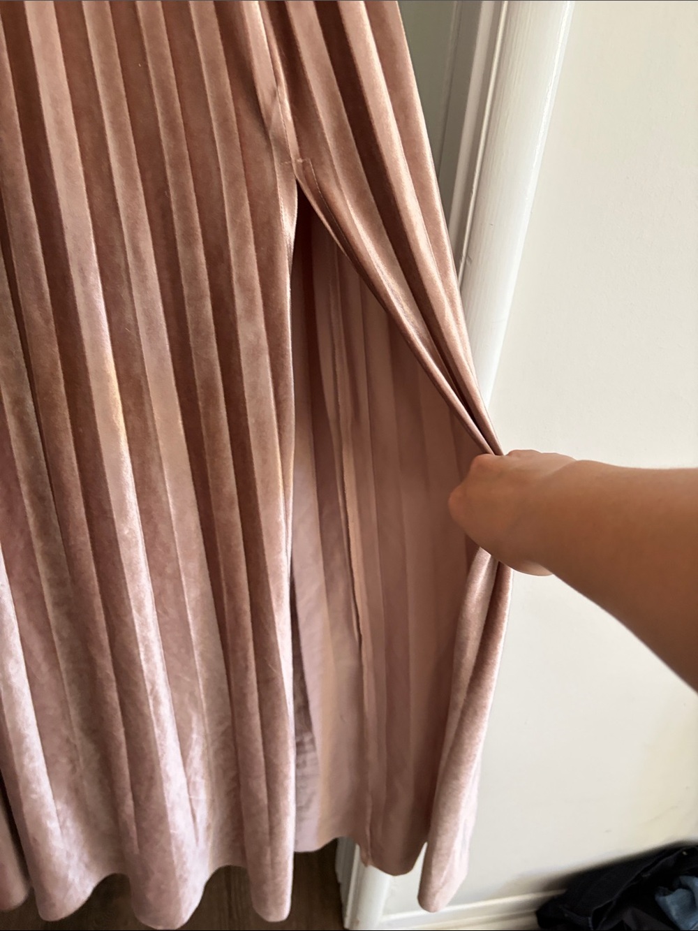 ASOS Rose Blush Velvet Maxi Dress - Picture 3 of 6